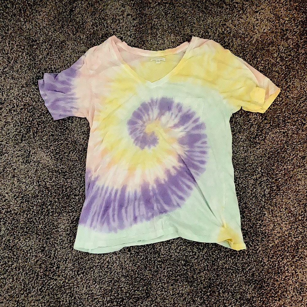 Tye dye v neck